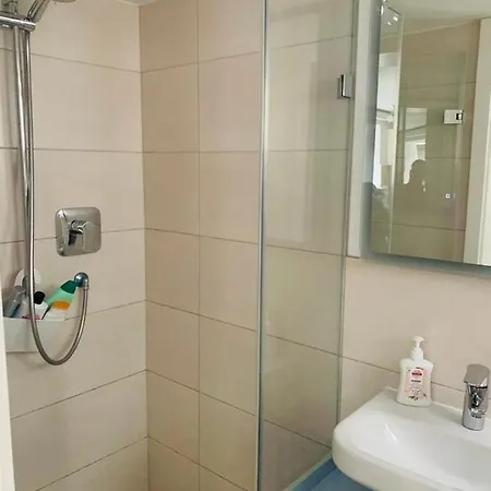 Practical Loft Comfort Near Munich Apartman *