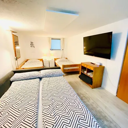 Practical Loft Comfort Near Munich Apartman